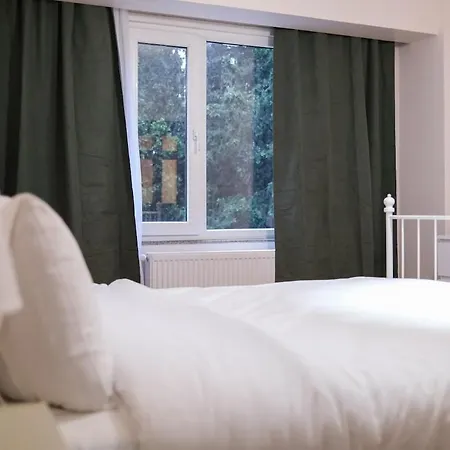 Apartament 2br House Next To Metro